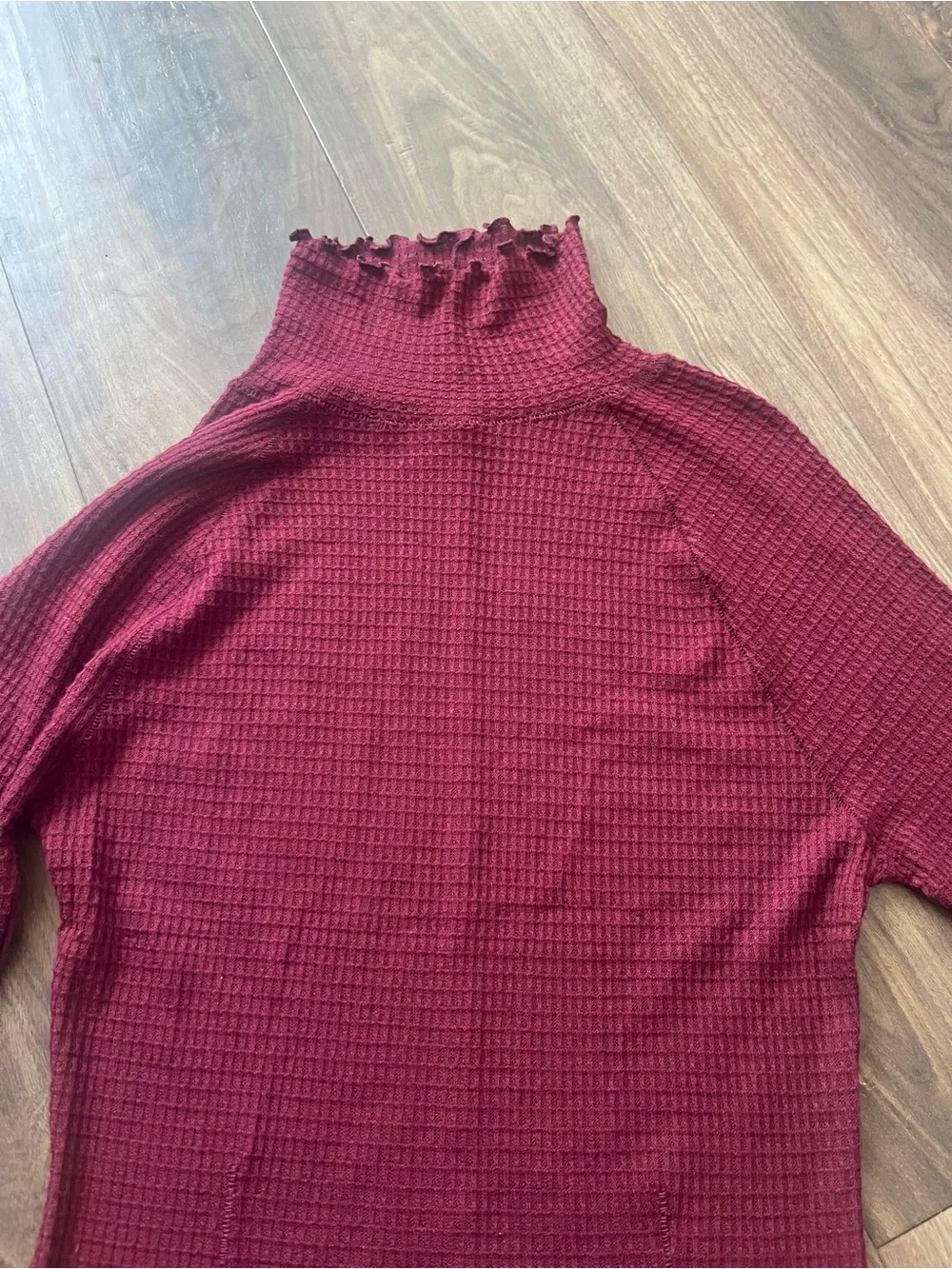 Intimately Free People Make it Easy Thermal Top Small NWT Deep Plum - Picture 4 of 7